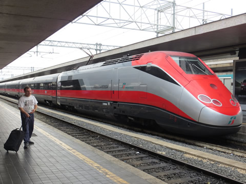 Tren Frecciarossa: Roma a Napoles en 70 minutos