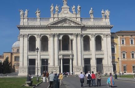 Basilica Di San Giovanni in Laterana Rome( Basilica de San Juan de Letran)