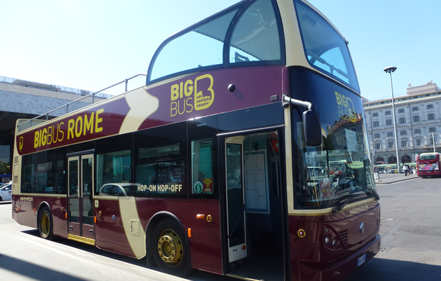 Bus turistico descapotable hop on hop off Big Bus Rome 