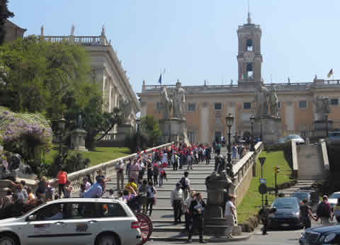 La Cordonata que lleva al Museo Capitolino