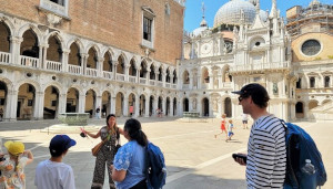 venice walking tour doge's palace