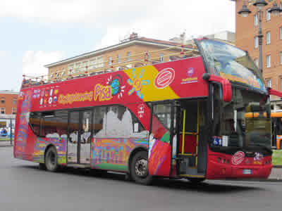 Pisa hop-on hop-off bus