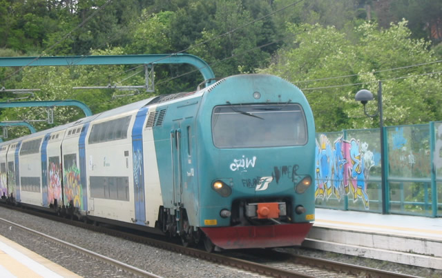 Rome Fiumicino Airport FL1 local train