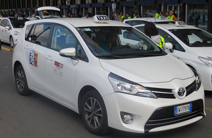 Taxi en el aeropuerto de Ciampino