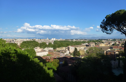 Vistas de la Ciudad de Roma desde lo alto de Trastevere