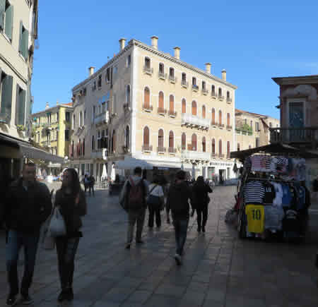 Venice Walk