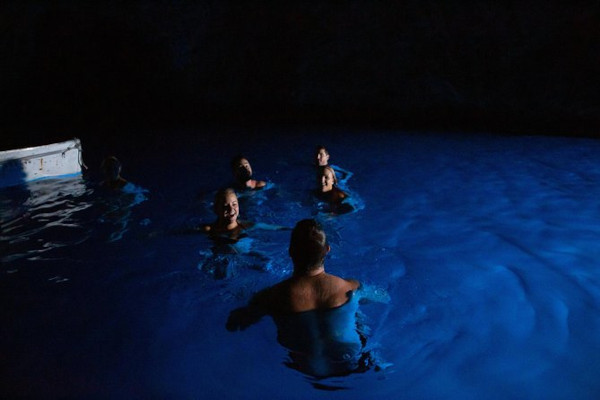 Blue Grotto Capri, swimming