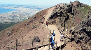 Mount Vesuvius trail at crater edge