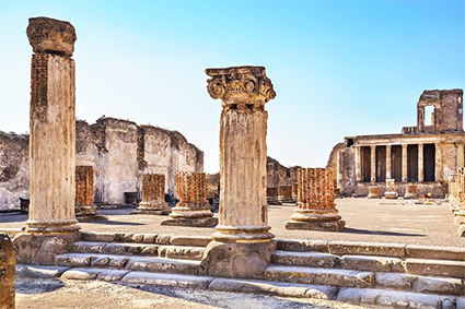 Pompeii shuttle bus and independent day trip from Rome
