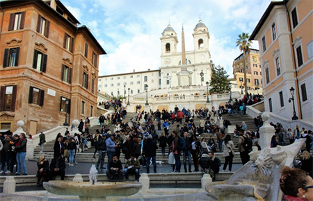 Trinita dei Monti church at Spanish Steps 