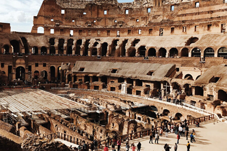 stay near colosseum Rome